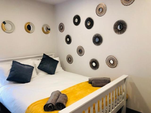 Townhouse Plus @ London Road Stoke Ruang foto